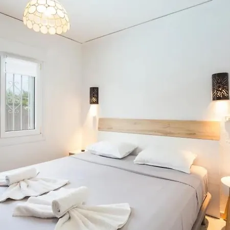 Casa Tranquila Con Piscina Cerca Del Mar - 4 Pers. - Es-373-76