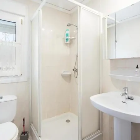Casa Tranquila Con Piscina Cerca Del Mar - 4 Pers. - Es-373-76